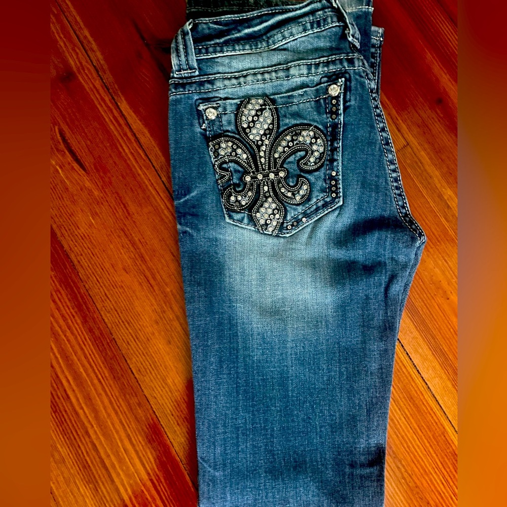 Miss Me Jeans Size 28x 34 inseam
